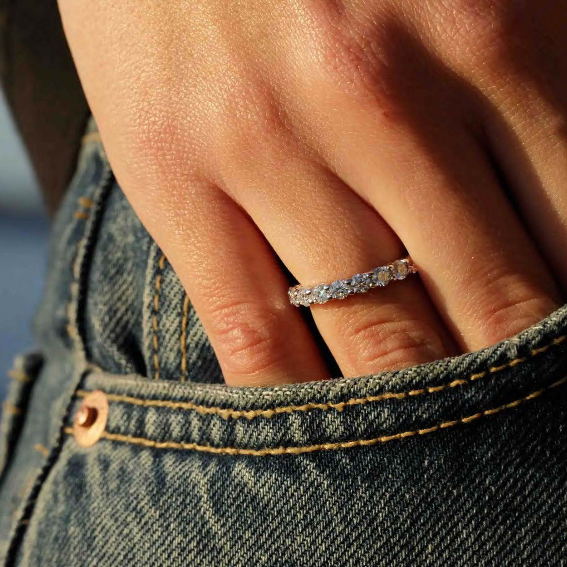 Leya ring | Round Brilliant