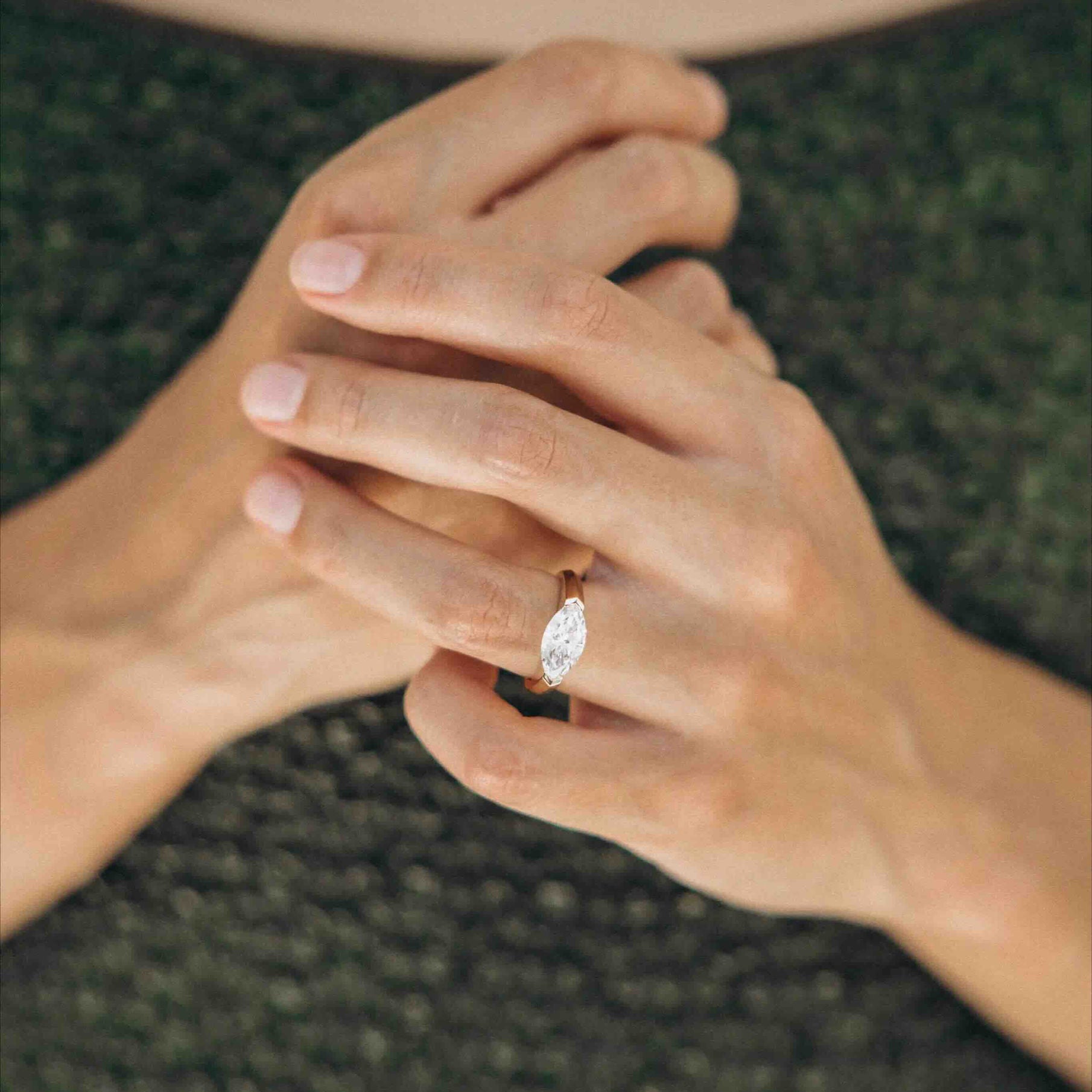 Lira ring | Marquise