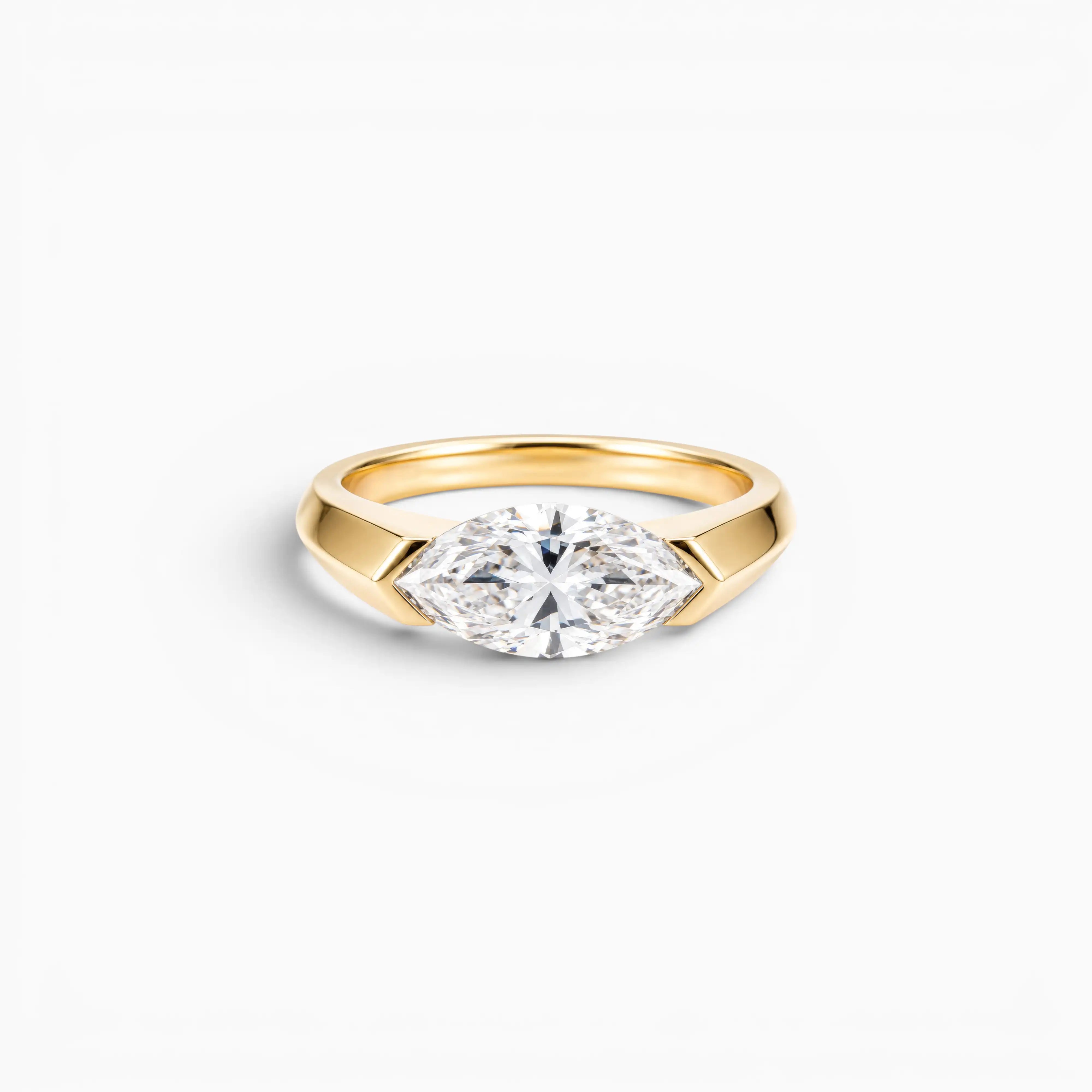 Lira ring | Marquise