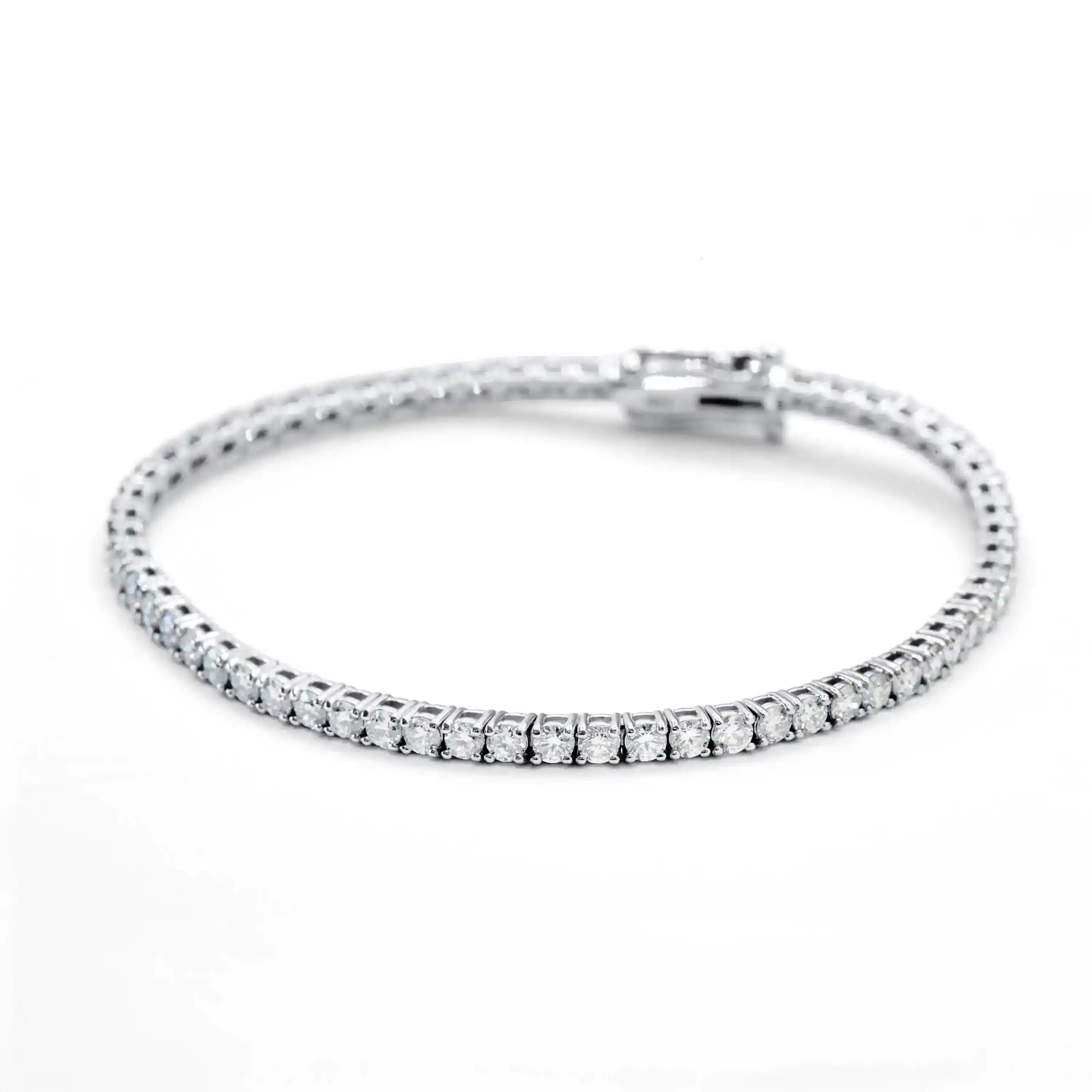 Runa bracelet | Round Brilliant