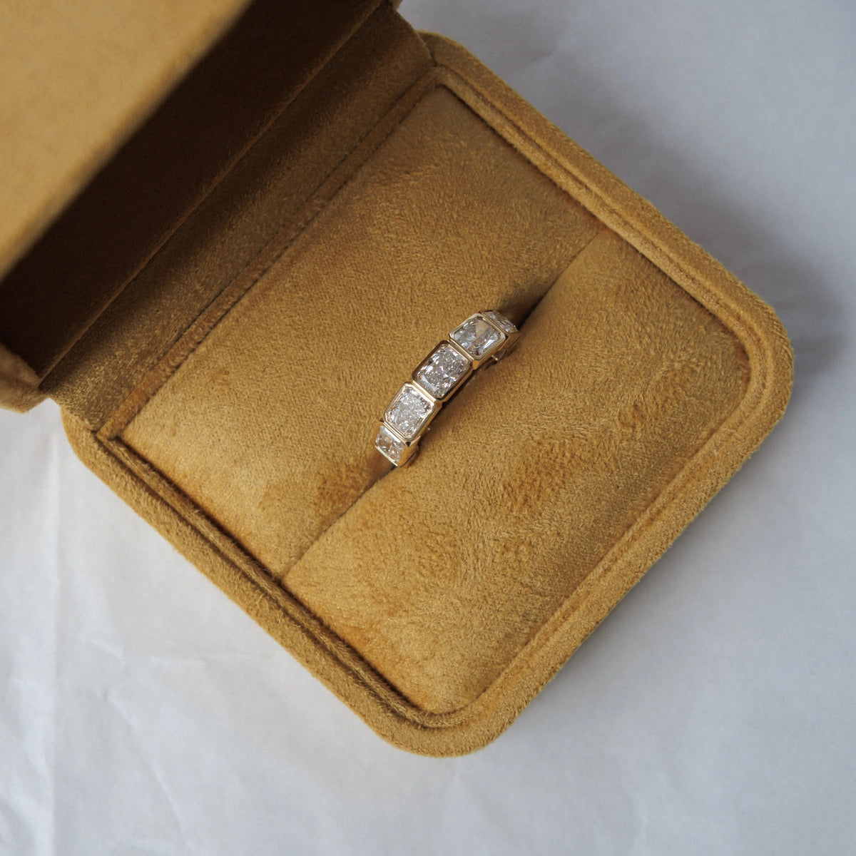 Veya Diamond Engagement Ring | Radiant