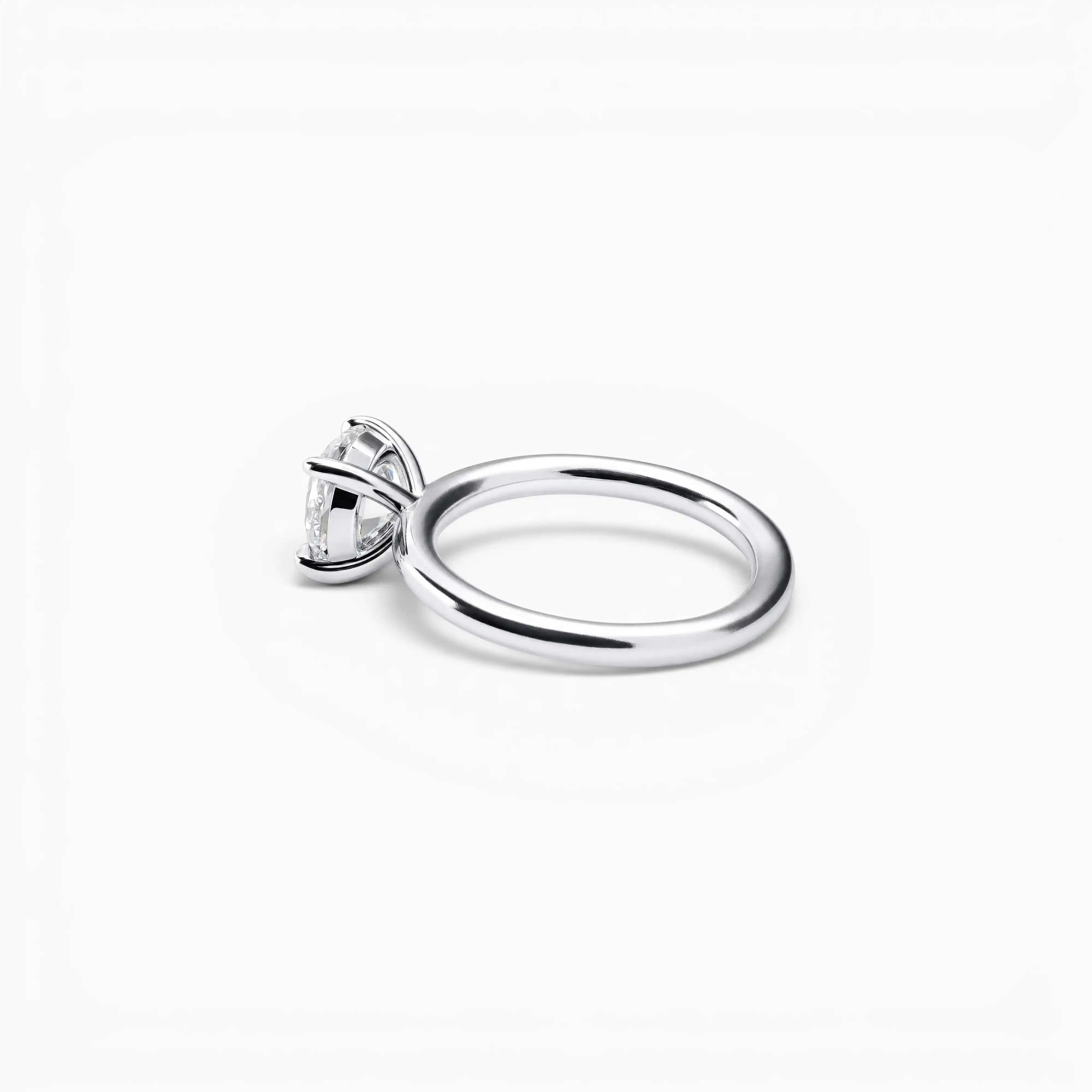 Vira Diamond Engagement Ring | Round Brilliant