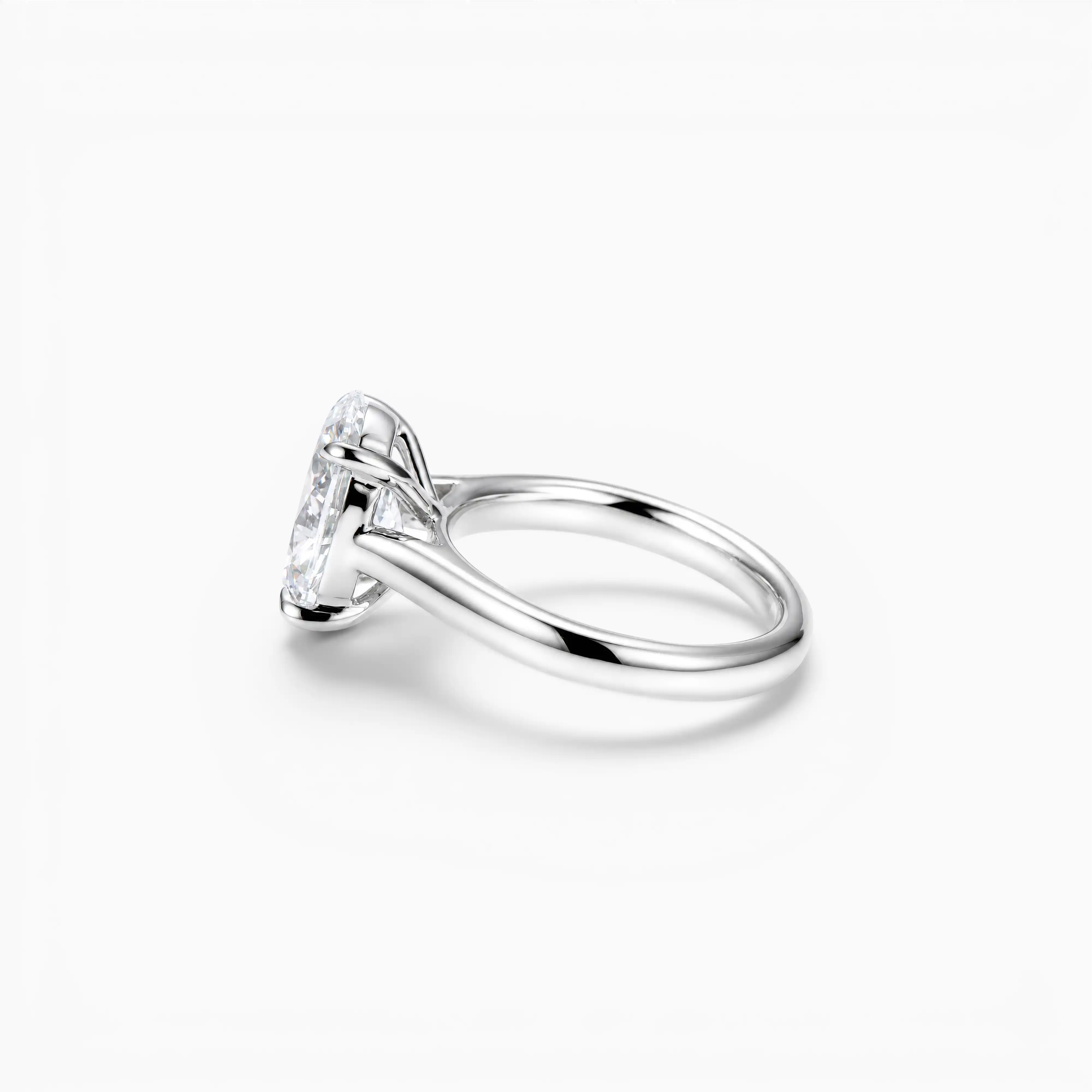Yara Diamond Engagement Ring | Oval
